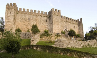 Pombal Castle (Castelo de Pombal) 