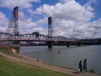 Hawthorne Bridge