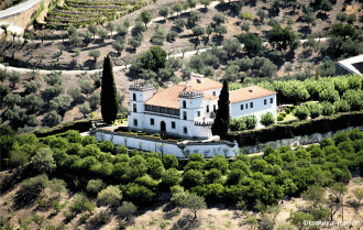 Monastery of the Friars Farm (Mosteiro Quinta dos Frades) 