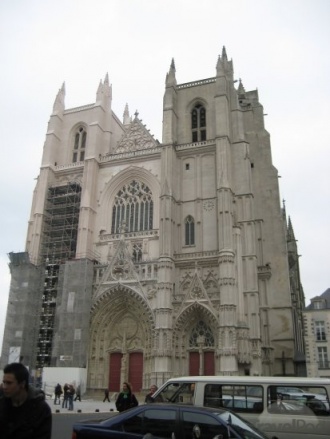 Saint-Pierre Saint-Paul church