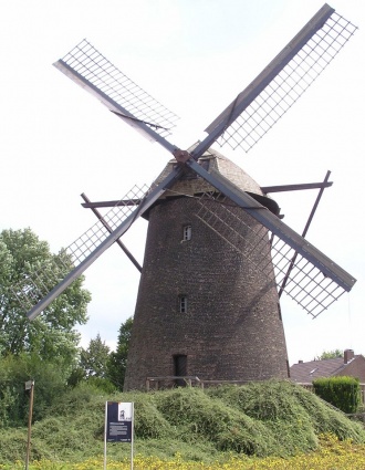 Tower windmill 